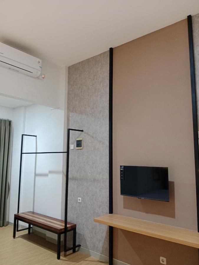 Andita Syariah Hotel Surabaya Buitenkant foto