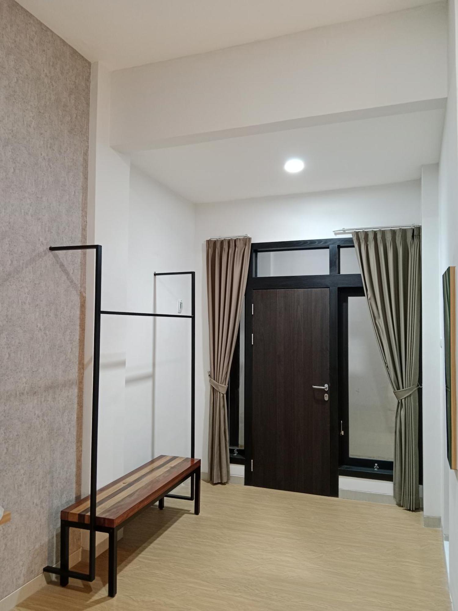 Andita Syariah Hotel Surabaya Buitenkant foto